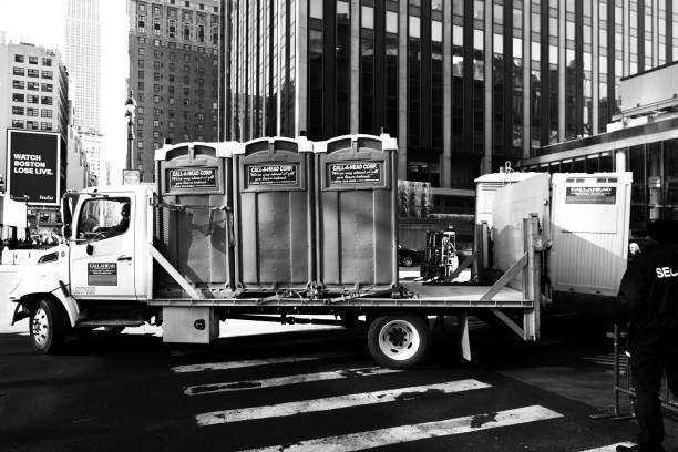 Best Portable toilet rental cost  in Vinton, TX